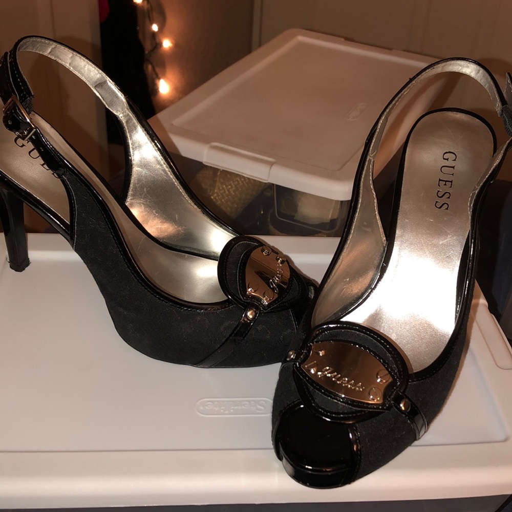 HEELS black open toe